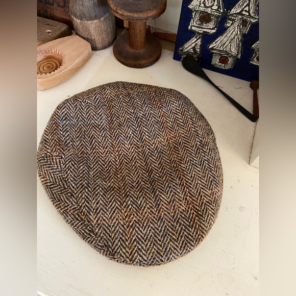 Harris Tweed - Picture 2 of 4